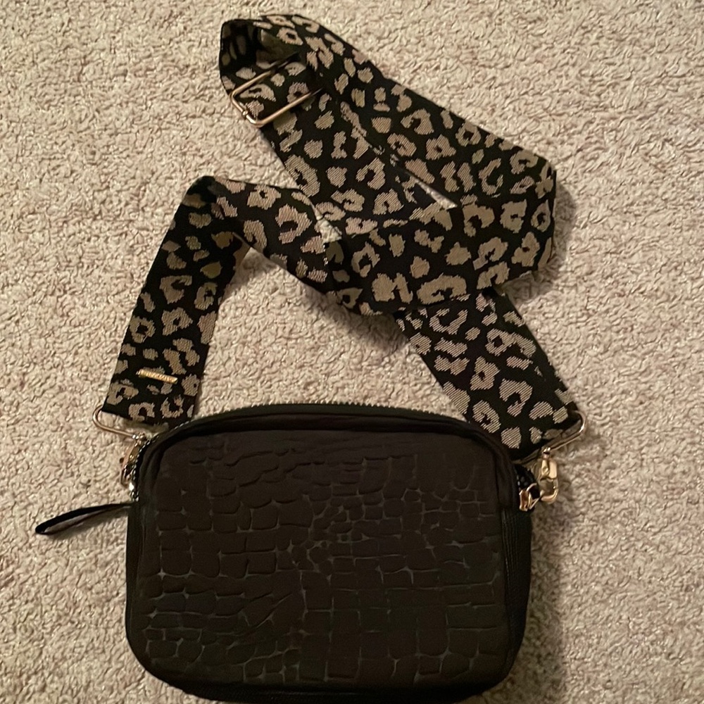 Stella & Dot Camera Crossbody Bag
